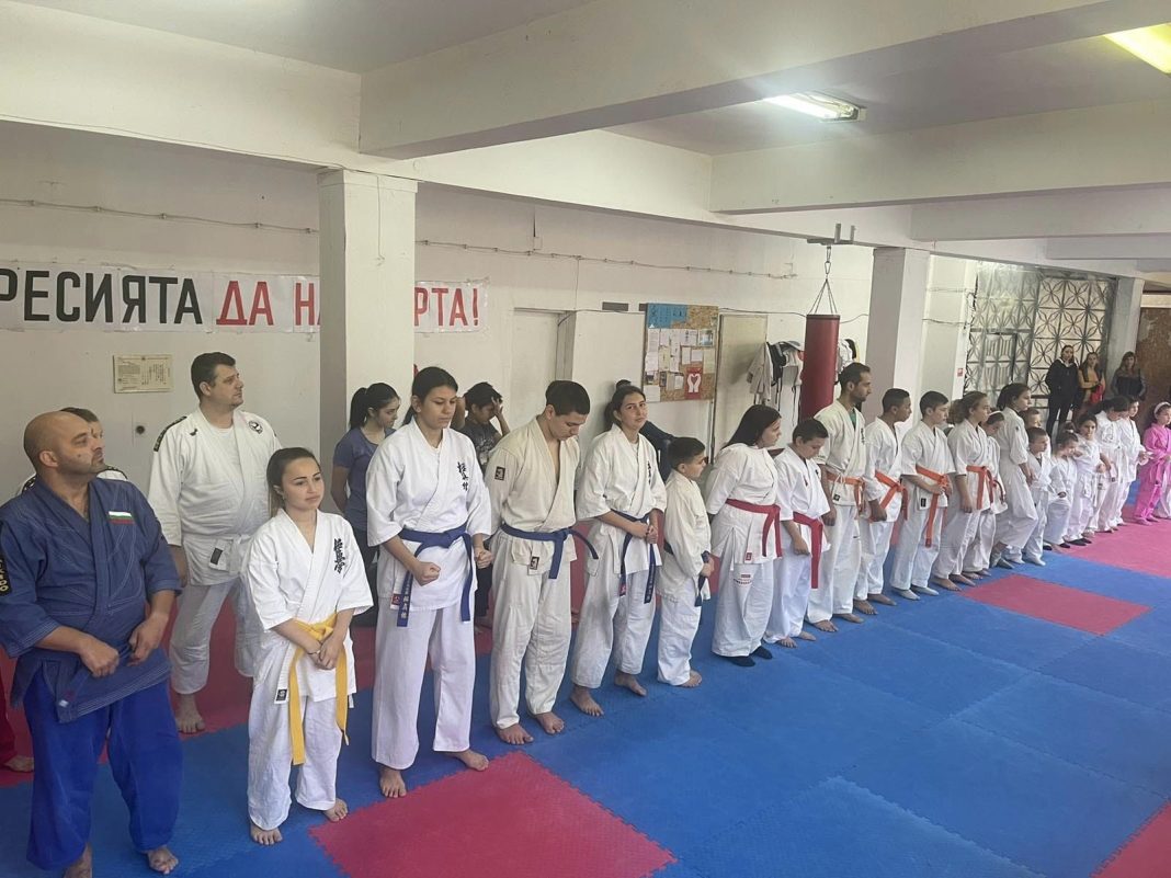 Владислав Маринов: Не на агресията да на спорта